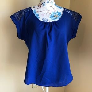 EM royal blue peekaboo flower patterned shoulder L